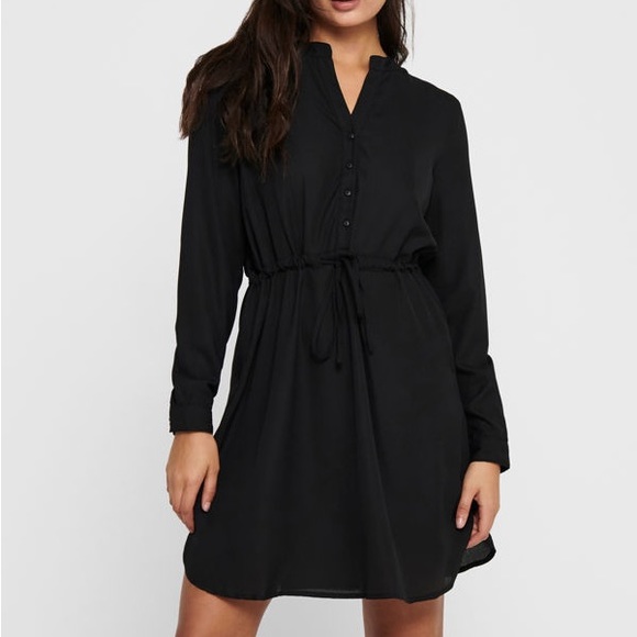 DYNAMITE BLACK DRESS WITH BELT - Picture 1 of 8